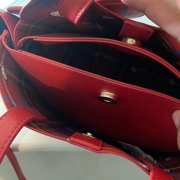 Sanrio Hello Kitty Red tote bag tartan check ribbon PU leather (rare) - Picture 8 of 13
